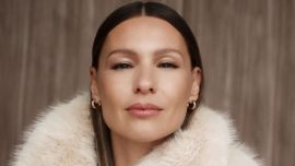 Adiós a los vestidos clásicos y al sastrero: Pampita dio cátedra de estilo con el conjunto knitwear más elegante