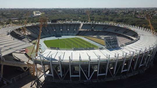 Legisladora juecista y un duro cruce con hinchas de Belgrano en la previa de la final