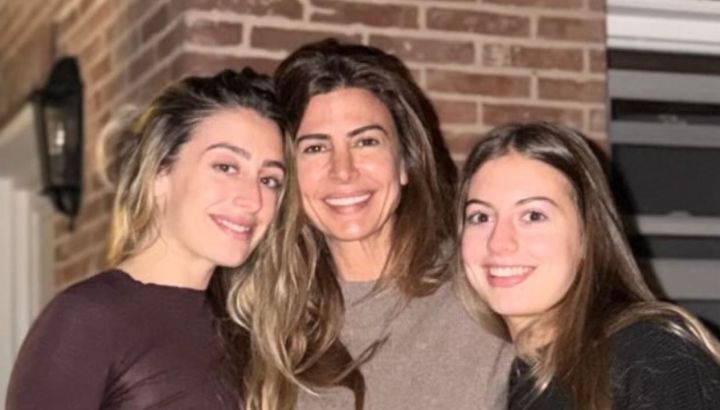 Valentina Barbier y Antonia Macri, las hijas de Juliana Awada, imponen los jeans wide leg que son tendencia