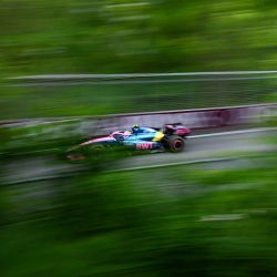 Franco Colapinto de Argentina al volante del Mercedes Alpine F1 A526 (número 43) en pista antes del Gran Premio de Canadá de Fórmula 1 en el Circuito Gilles-Villeneuve en Montreal, Quebec. | Foto:Clive Mason/Getty Images/AFP