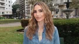 María Vázquez dio cátedra de cómo llevar un total denim y revivió una tendencia de los años 80