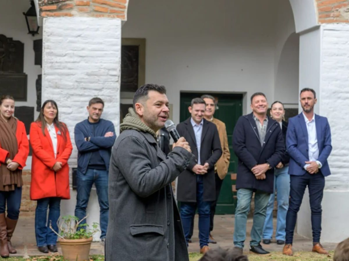 Pablo Parente, docente: “Las redes no son el mundo real, lo que vale acá es que los chicos participaron de un proceso que fue hermoso”