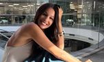 Pampita marca tendencia con su look atemporal: jeans wide leg, musculosa con cuello y botas