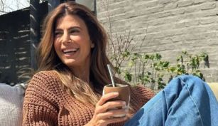 La mesa efecto corteza de árbol que Juliana Awada colocó en su living para crear un perfecto ambiente eco luxury