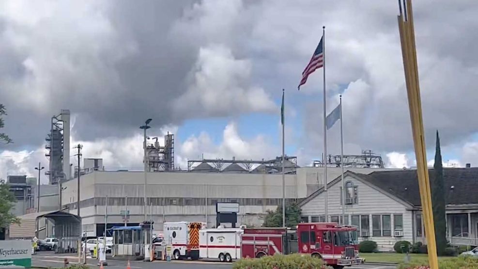Implosionó un tanque de una fábrica de Washington 26052026