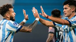 Racing ganó su último partido internacional del año - Duván Vergara