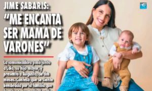 JIME SABARIS PRESENTA A SU BEBÉ AUGUSTO