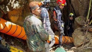 Rescate en Laos