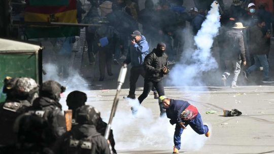 Bolivia autoriza a las Fuerzas Armadas a actuar en conflictos internos en plena ola de bloqueos