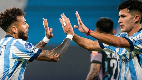 Racing se despidió de la Copa Sudamericana derrotando a Independiente Petrolero