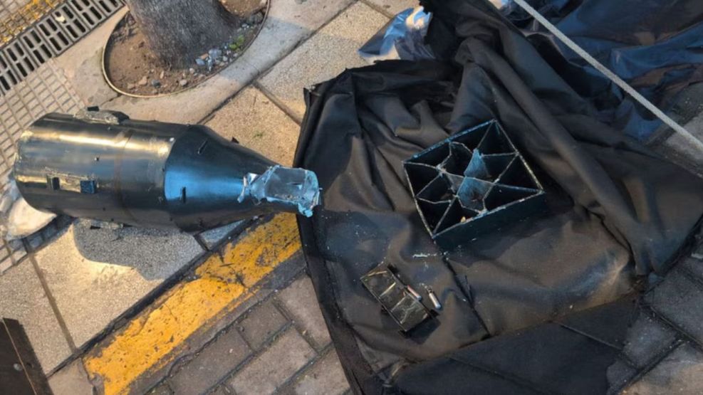 Hallaron una réplica de bomba aérea frente a la Cámara Nacional de Apelaciones en lo Criminal y Correccional