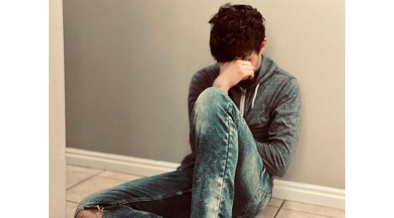 ADOLESCENCIA: EL ARTE DE SER PADRES HOY