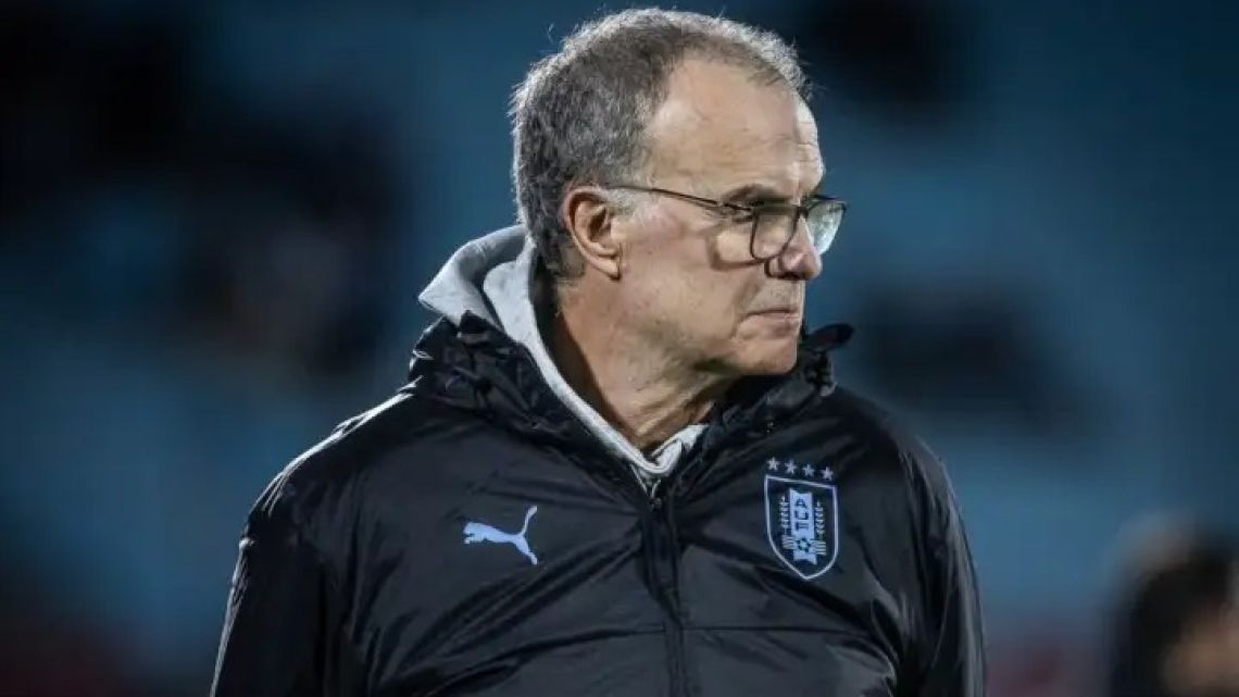 Maverick Marcelo Bielsa faces Uruguay mutiny ahead of World Cup
