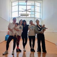 El entrenamiento postparto cumple un papel clave en la recuperación integral del cuerpo y el bienestar emocional