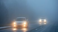 Los peligros de conducir con niebla y cómo evitarlos