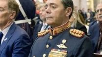 Polémica en las redes por las condecoraciones del ministro de Defensa
