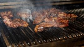 El asado se mantuvo estable en Córdoba: cuánto costó reunir a 10 personas en mayo