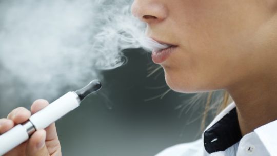 Preocupación: el vapeo ya es la tercera sustancia más consumida por los adolescentes en el país