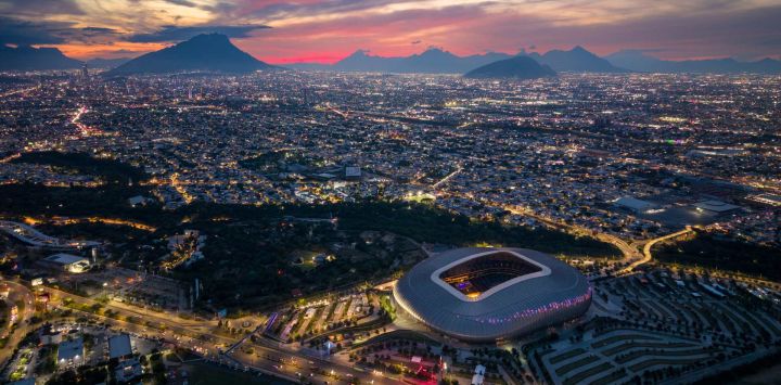 Imagen tomada con un dron del Estadio Monterrey, en Guadalupe, en el estado de Nuevo León, México.