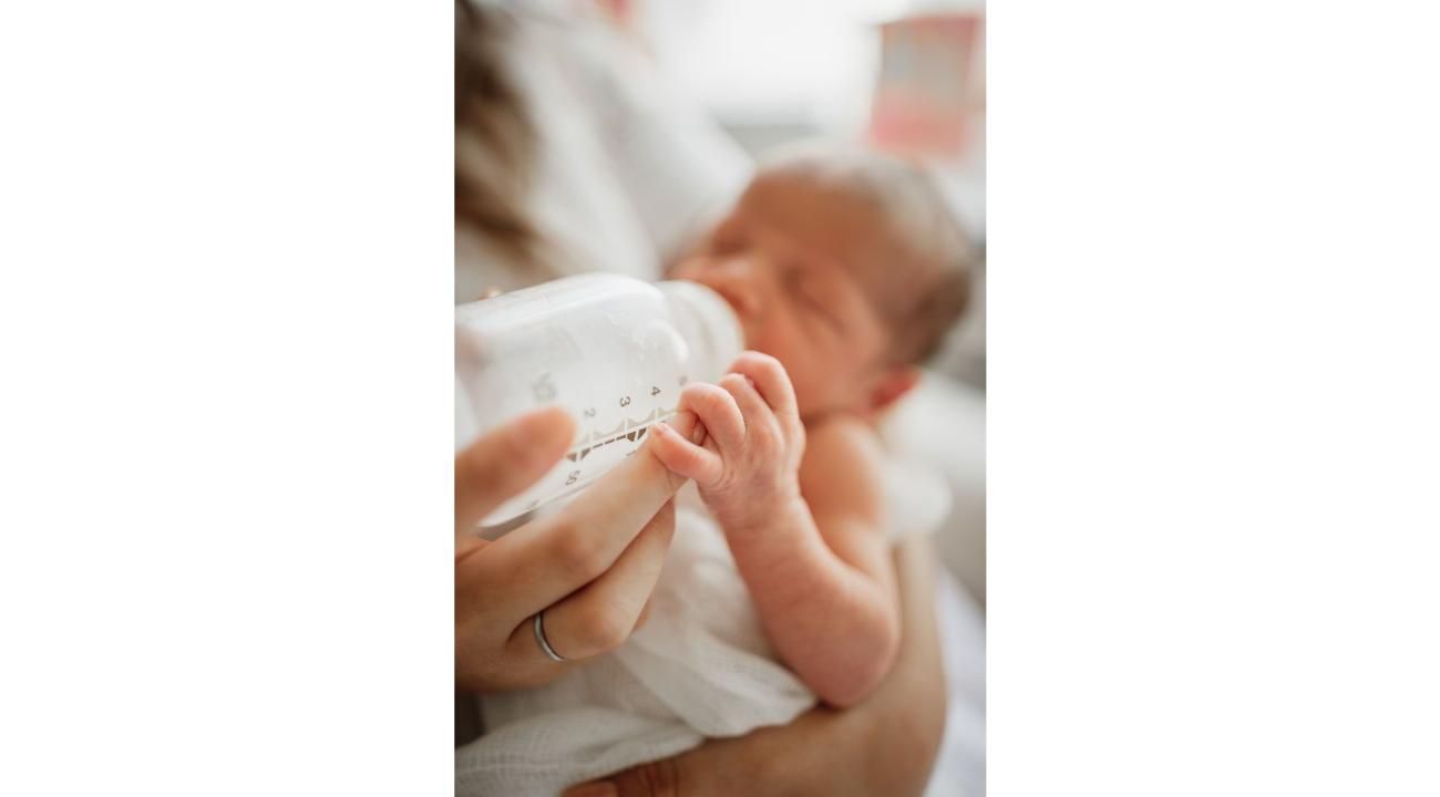Cuando la maternidad también implica elegir: culpa, deseo y decisiones después del parto