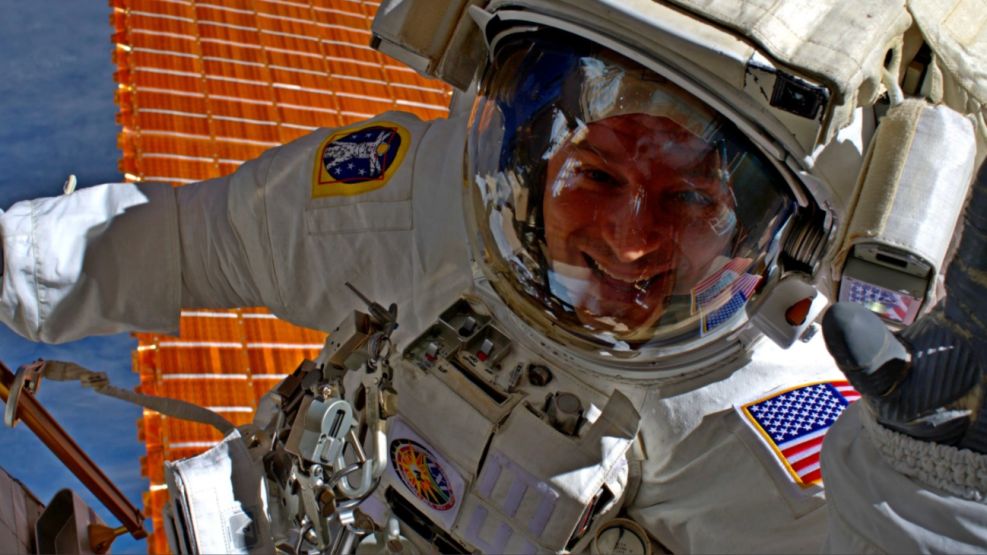 Se retira Andrew Morgan