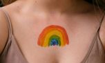 Qué es el rainbowwashing y por qué cada vez más personas cuestionan las campañas del orgullo