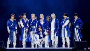 Stray Kids