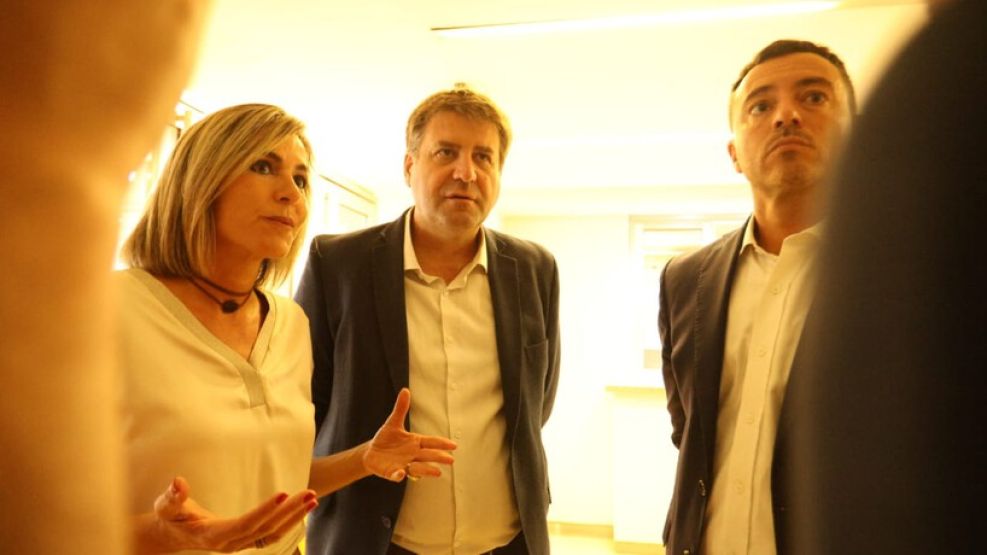 De Loredo junto a Gvozdenovich y Ferrero en Tribunales