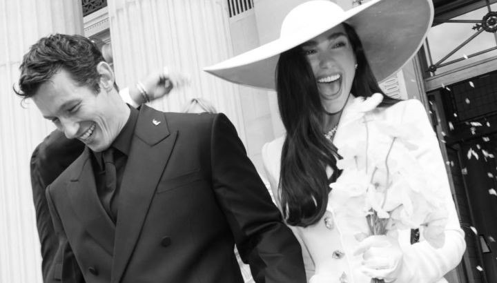 Dua Lipa compartió nuevas imágenes de su casamiento con Callum Turner