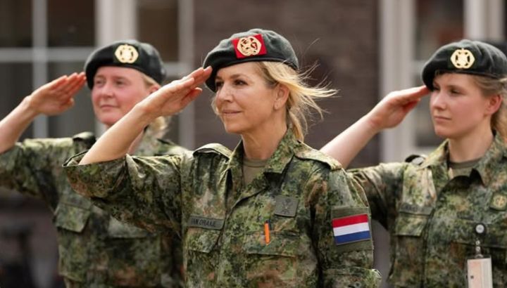 Por qué Máxima Zorreguieta comenzó su formación militar a los 55 años