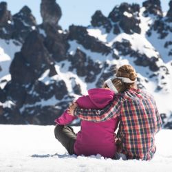 La nieve llegó a El Bolsón y el Cerro Perito Moreno.
