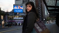 Dana Buttigliero, la influencer del conurbano que conquistó a Zuckerberg y hoy impone la vanguardia de la moda tailandesa en Buenos Aires