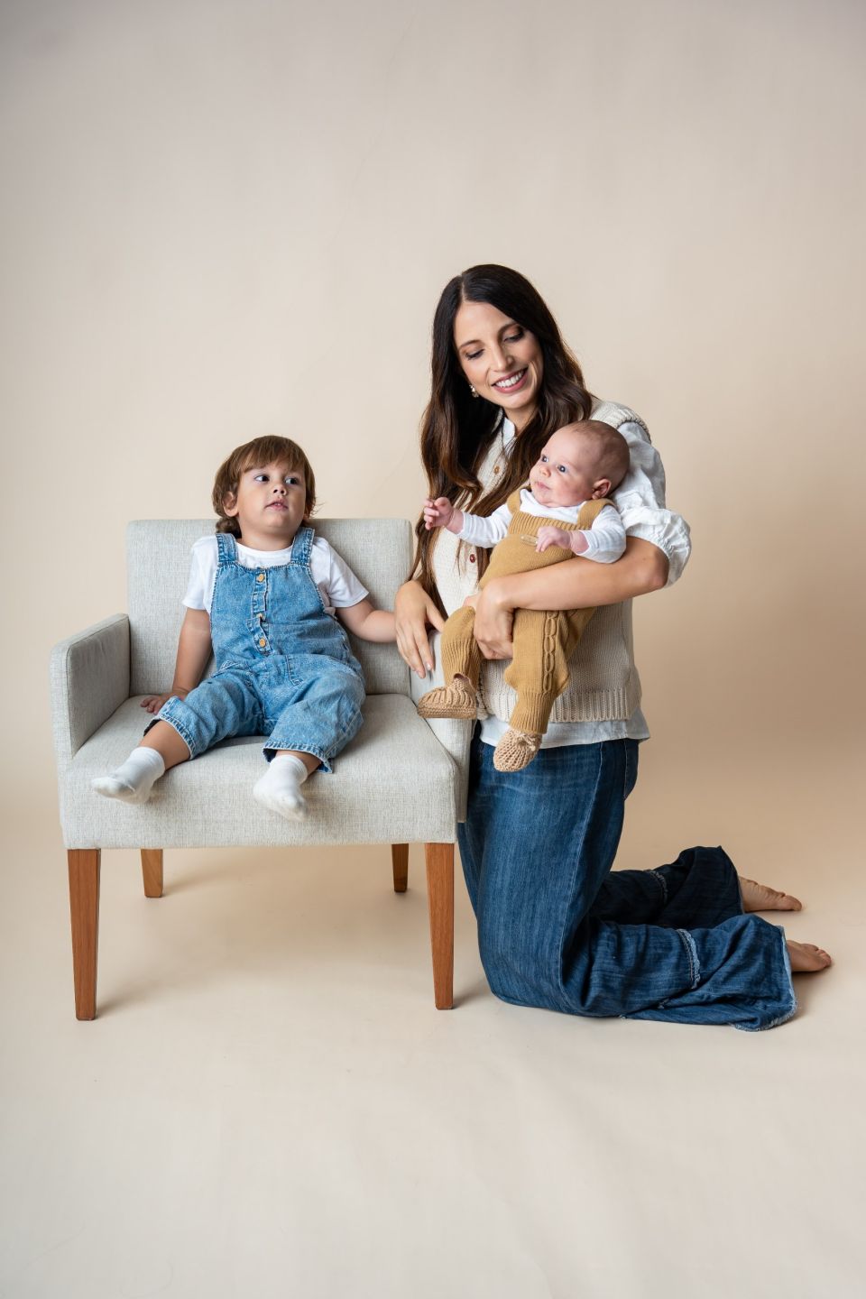 Jimena Sabaris junto a sus hijos Lolo y Augusto 