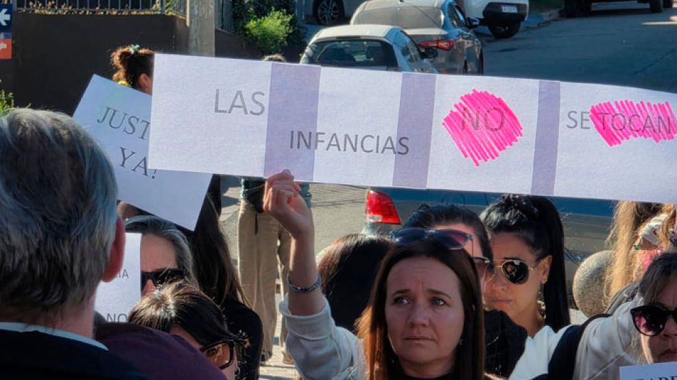 denuncias carlos paz jardin
