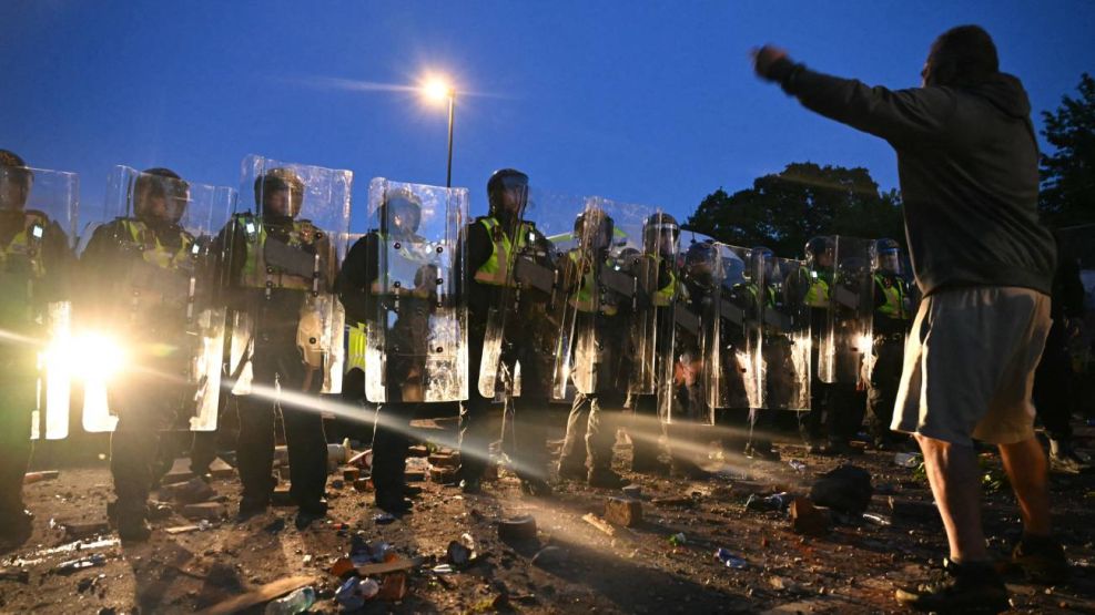 Protestas en Gran Bretaña por el asesinato de un adolescente 04062026