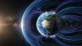 El campo magnético de la Tierra se desplazó más de 2.250 km: la advertencia del reporte anual del NOAA