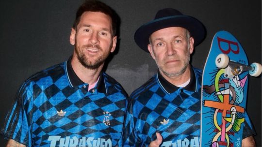 Cultura, negocios y fútbol: la inesperada alianza entre la icónica revista de skate Thrasher y la Selección argentina