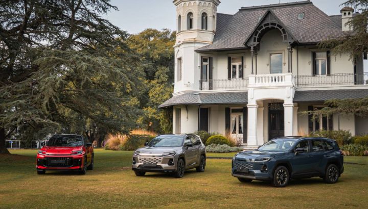 Toyota RAV4 2026: así es el SUV más vendido del mundo que llega a Argentina con hasta 329 CV