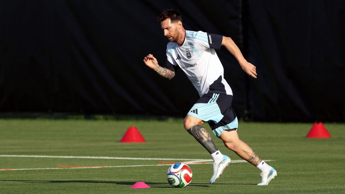 Scaloni gives encouraging update on Messi fitness ahead of World Cup
