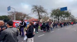 Concentración de Fans del Indio Solari en Villa Dominico 07062026