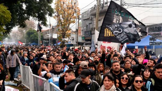 Fotogalería: el Indio Solari se fue entre lágrimas y recuerd