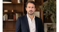 Leonardo Merlos: el ojo argentino que se abrió camino en la escena editorial internacional