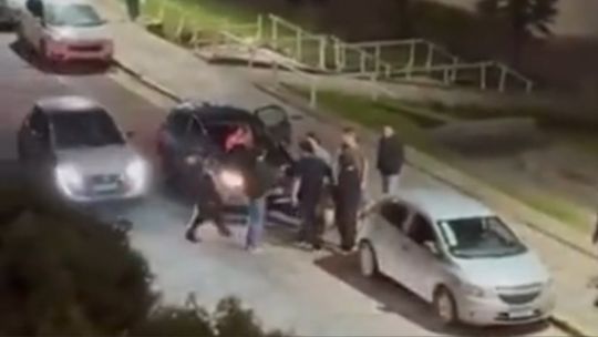 Mar del Plata: discutieron a la salida de un boliche, lo emp