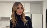 María Vázquez dio cátedra de estilo con el pantalón sastrero oxford que es tendencia este invierno