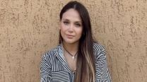 Entramos al rincón de arte de Barbie Vélez: un cuadro único, minimalista y la mesa que es tendencia