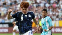Valentín Barco con la Selección Argentina
