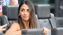 Antonella Rocuzzo cruzó a la doctora que habló de "retoques faciales" de Messi: "¡No pegaste una!"