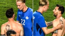 Lionel Messi con Daníel Gudjohnsen 