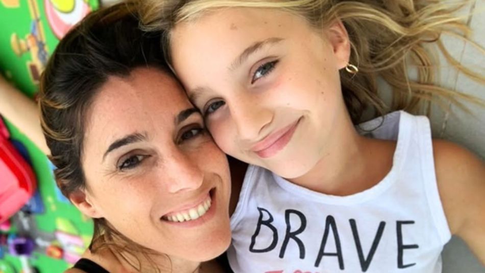 Soledad Pastorutti y su hija Antonia
