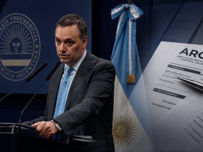 Manuel Adorni admits to tax fraud in bid to turn page on scandal | Buenos Aires Times